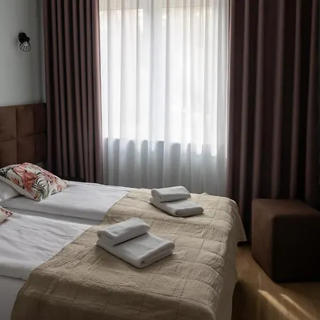 Apartamenty Pod Brzozami Dwie Sosny * 우스트 노리 모르스키